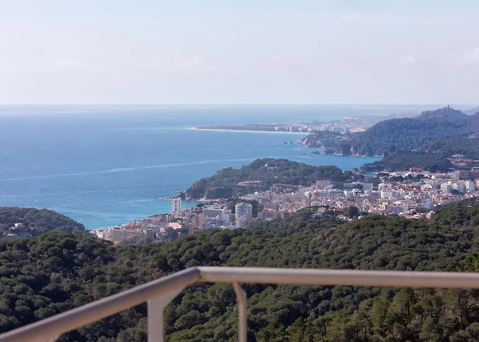 Vila Joie De Vivre Lloret de Mar